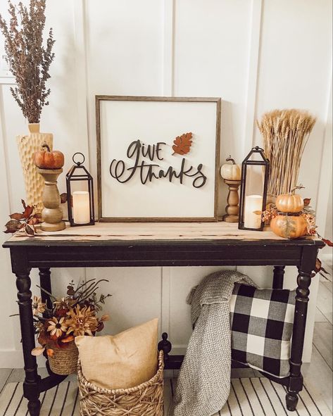 Entry Fall Decor Ideas, Fall Hallway Table Decor, Fall Home Decor Ideas 2023, Foyer Fall Decorating Ideas, Entryway Table Fall Decor Ideas, Fall Hallway Decor, Fall Glowforge Projects, Thanksgiving Entryway Decor, Fall Decor Entryway Table