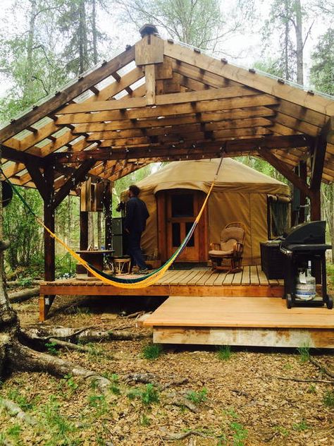 Off Grid Yurt Living, Yurt Design Ideas, Yurt Backyard, Yurt Homestead, Clear Roofing, Yurt Life, Yurt Interior, Yurt Home, Yurt Living