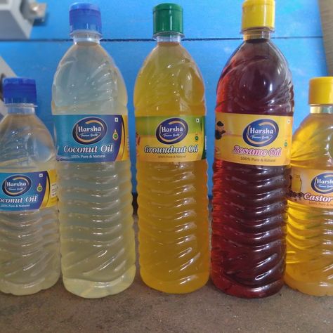 Edible oil Edible Oil, Plastic Water Bottle, Water Bottle, Drinks