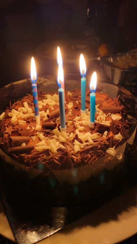 Pastry Cake Aesthetic, Birthday Cake Fake Story, Happy Birthday Cake Snap, Cake Asthetic Picture, Birthday Asthetic Picture, Cake Pictures Aesthetic, Birthday Cake Snap, Fake Birthday Cake, Cake Snap