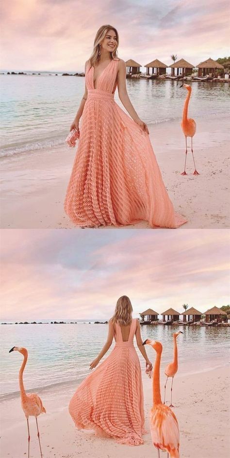 What To Wear To A Beach Wedding As Guest, Travel Dresses, Bridesmaids Ideas, Cabo Wedding, Model Pose, Beach Pics, Event Dress, Make Your Own Dress, Professional Style