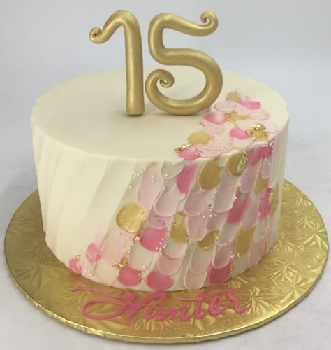 Pink And Gold Birthday Cake, Birthday Cake Simple, Pink And Gold Birthday, Gold Birthday Cake, Cake Simple, Gold Birthday, Anniversary Cake, Birthday Decor, Birthday Photoshoot