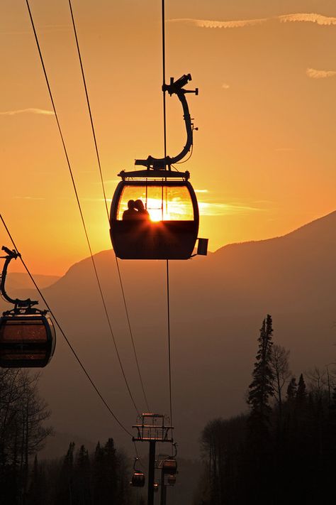 Did you spend your honeymoon in Telluride? We are collecting photos from honeymooners to use on our social media outlets. We want to hear your story. What did you do? Where did you stay? What made it special? Email emilyc@visittelluride.com with your info!   Photo by Ryan Bonneau.  Property of the Telluride Tourism Board. Winter Kids Activities, Telluride Gondola, Gondola Lift, Romance Travel, Telluride Colorado, Hang Gliding, Winter Activities For Kids, Silhouette Photography, Romantic Sunset