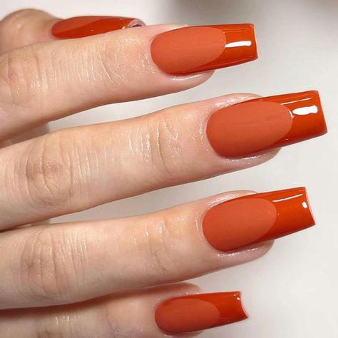 Matte With Shiny Tip, Orange Nails Matte, Nail Color Matte, Burnt Orange Nails, Nails Matte, Racun Shopee, Polish Ideas, Gel Nail Design, Orange Nails