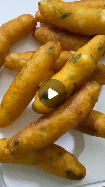 Quick Indian Snacks, Evening Snacks Recipes, Evening Snacks Indian, Evening Time, Chocolate Dishes, Potato Snacks, Potato Bites, Tasty Recipes Videos, Evening Snacks