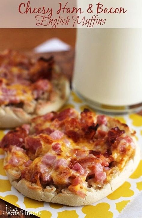 Super Easy Breakfast, Cheesy Ham, Leftover Ham Recipes, English Muffins, What's For Breakfast, Breakfast On The Go, English Muffin, Breakfast Items, Breakfast Brunch Recipes