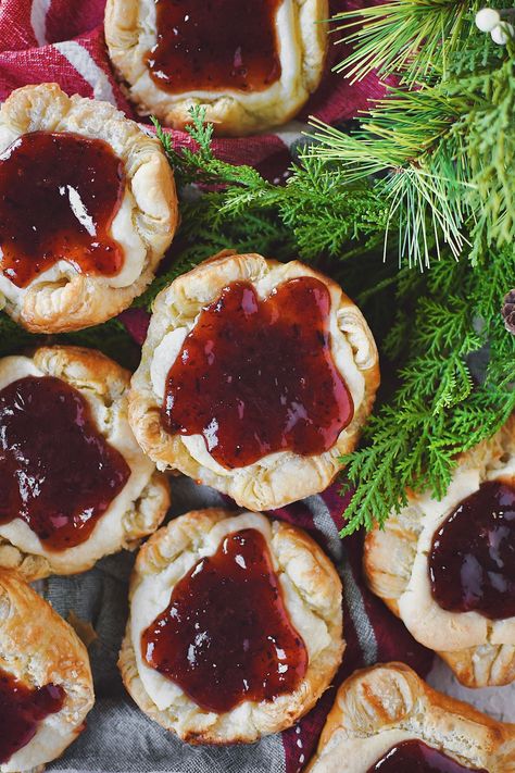 Sugar Plum Cheese Danish - Starbucks Copycat - KendellKreations Sugar Plum Cheese Danish Starbucks, Sugarplum Cheese Danish Recipe, Copycat Starbucks Sugar Plum Danish, Sugarplum Danish Recipe, Sugar Plum Jam Recipe, Sugar Plum Cream Cheese Danish, Sugar Plum Cheese Danish Recipe, Sugar Plum Danish Recipe, Starbucks Danish Recipe