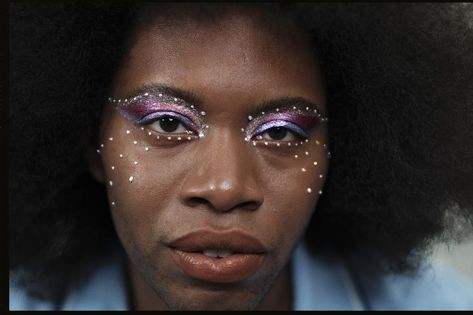 Euphoria Makeup Artist Doni Davy's Half Magic Makeup Line Is Here to Shop Product Videography Ideas, Donni Davy, Product Videography, Videography Ideas, Magic Makeup, Graphic Eyes, Euphoria Makeup, Rhinestone Makeup, Faux Freckles