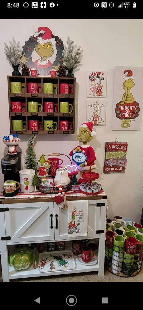 Grinch Cocoa Bar, Grinch Coffee Bar, Grinch Hot Chocolate Bar, Grinch Hot Cocoa Bar, Grinch Fireplace Decor, Grinch Hot Chocolate, Hot Cocoa Stand, Friend Party, Grinch Decorations