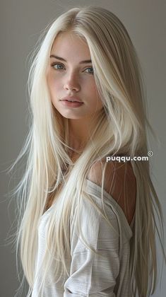 Going Platinum Blonde, Blonde Hair At Home, Platinum Hair Color, Κούρεμα Bob, Platinum Blonde Hair Color, Blonde Ambition, Long White Hair, White Blonde Hair, Silver Blonde