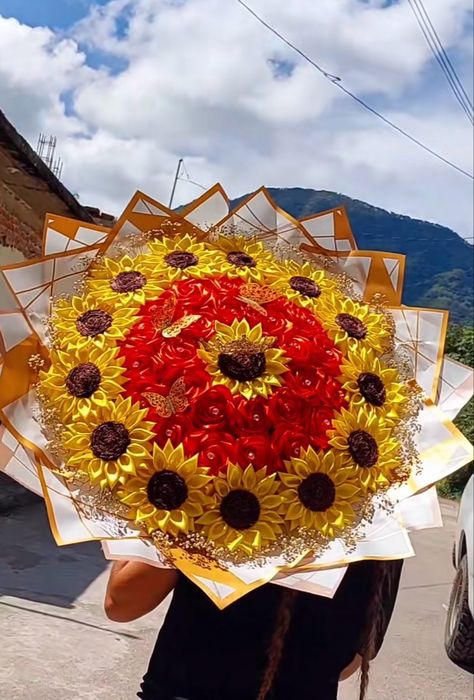 Sunflower Eternal Bouquet, Eternal Sunflower Bouquet, Ribbon Sunflower Bouquet, Enternal Flowers Bouquet, Eternal Flowers Bouquets, Eternal Flower Bouquet Ideas, Ribbon Flowers Bouquet Ideas, Enternal Flowers, Eternal Bouquet Ideas