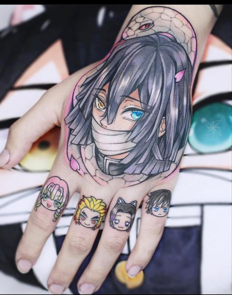 Aurora Tattoo, Slayer Tattoo, Female Tattoos, Manga Tattoo, One Piece Tattoos, Geek Tattoo, Cartoon Character Tattoos, Arm Band Tattoo, Tattoo Design Book