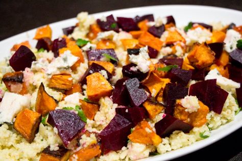 Couscous with Roasted Pumpkin, Beetroot and Feta - Liliana's Kitchen Pumpkin Feta, Beetroot Recipes, Holiday Salads, Beetroot Salad, Roasted Pumpkin, Couscous Salad, Cous Cous, Roast Pumpkin, Xmas Food