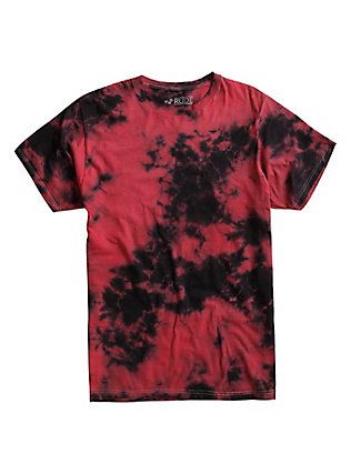 Black Tie Dye Shirt, Rude T Shirts, Chill Fashion, Diy Tie Dye Shirts, Red Tie Dye, Tie Dye Tops, Universal Studio, Pop Culture Shirts, Summer Tees