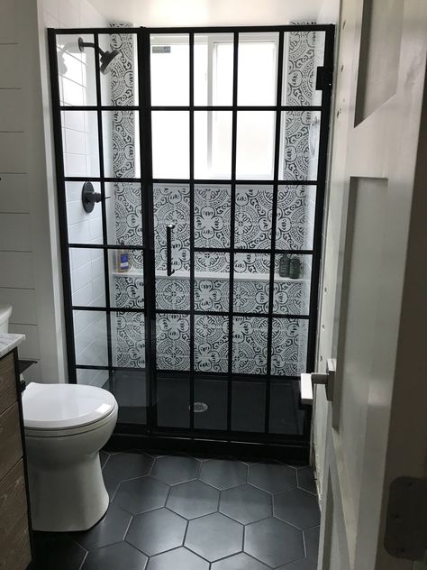 Black Shower Door, Hexagon Tile Bathroom, Bathroom Lighting Ideas, Black Shower Doors, Black And White Tiles Bathroom, Black And White Tile, White Tile Shower, Wall Decorating Ideas, White Bathroom Tiles