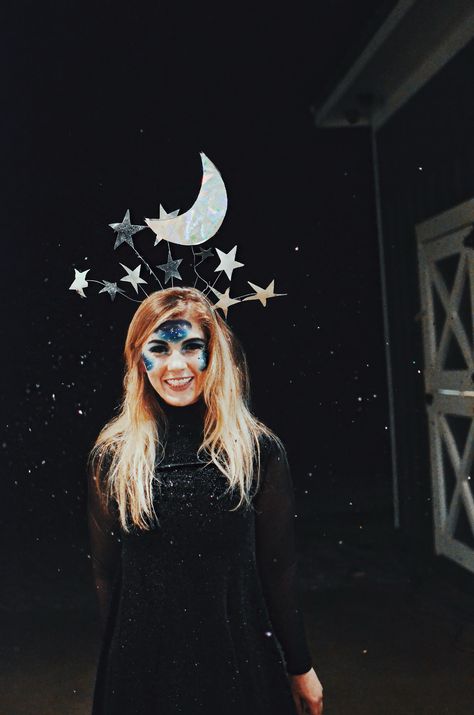 DIY Moon and Stars Costume makeup Moon And Stars Costume Diy, Halloween Moon Costume, North Star Costume, Space Theme Costume Women, Stary Night Costume, Space Diy Costume, Out Of Space Costumes, Diy Moon Costume, Milky Way Costume