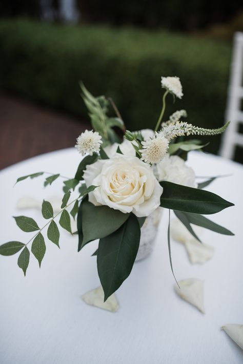 Black And White Centerpieces, Dahlia Centerpiece, White Wedding Flowers Centerpieces, Green Wedding Centerpieces, Army Retirement, Black Centerpieces, White Floral Centerpieces, Impact Design, Wedgewood Wedding