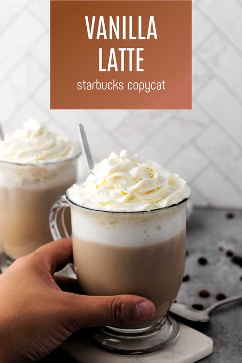 Starbucks Vanilla Latte, Starbucks Vanilla, Frozen Coffee, Copycat Starbucks Recipes, Beverage Recipes, Starbucks Copycat, Vanilla Latte, Mocktail Recipe, Food Group