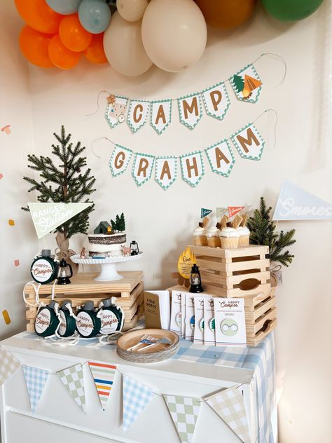 Explore the whimsy of camping and create an experience to remember with our guide to camp themed birthday party decorations! Dive into our top party tips and decor hacks for the ultimate birthday bash. 🏕️ One Happy Camper Birthday Party, Camper Birthday Party, One Happy Camper Birthday, Happy Camper Birthday Party, Camping Party Favors, Camping Theme Birthday Party, Camping Theme Birthday, Friends Talking, One Happy Camper