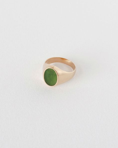 apse Oval Signet Ring, Chunky Silver Rings, Silver Signet Ring, Nephrite Jade, Gold Signet Ring, Jade Ring, White Ring, Chain Pendants, Signet Ring