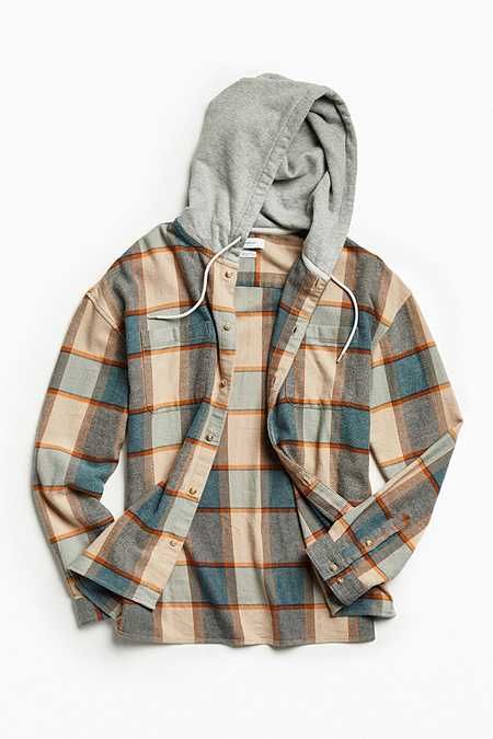 UO Hooded Flannel Button-Down Shirt Hoodie Flannel, Flannel Shirt Outfit, Boys Winter Clothes, Flannel Hoodie, Flannel Fashion, Mens Casual Outfits Summer, Hooded Flannel, Black Men Street Fashion, Guys Clothing Styles