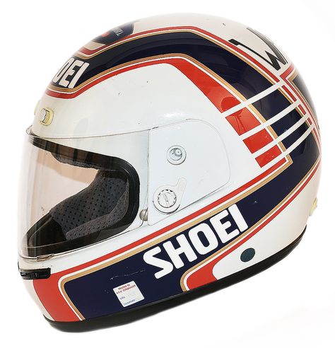 Helmet Painting Ideas, Race Car Helmet, Car Racing Helmet, Matte Black Helmet, Race Helmet, Bike Helmet Design, Racing Graphics, Shoei Helmets, Motogp Race