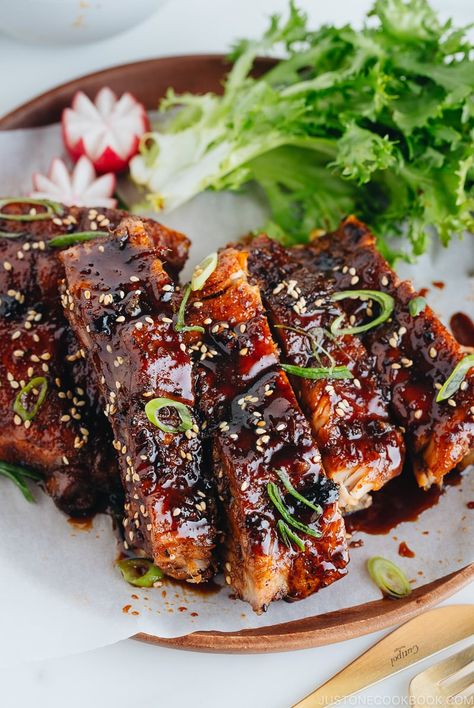 Sticky Asian Ribs, Asian Ribs Recipe, Asian Ribs, Ripped Recipes, Asian Pork, Easy Japanese Recipes, Back Ribs, Japanese Recipes, Baby Back Ribs