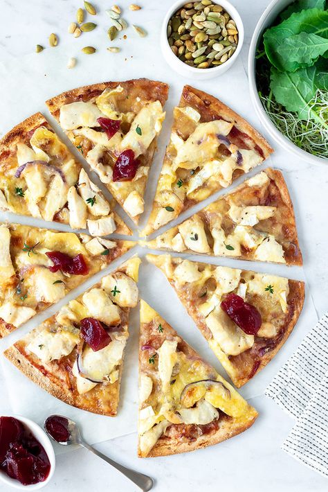 Who can resist a chicken and cranberry pizza, especially when combined with camembert?! Use cauliflower pizza bases and serve with a big salad to balance out the indulgence. • #yourultimatemenu #weeknightdinner #easydinnerrecipes #nzrecipes #pizza #chickenpizza #pizzarecipes Cranberry Pizza, Barbeque Chicken Pizza, Chicken Cranberry, Pizza Sauces, Brie Cranberry, Smoked Salmon Salad, Cranberry Jelly, Jellied Cranberry Sauce, Healthy Pizza Recipes