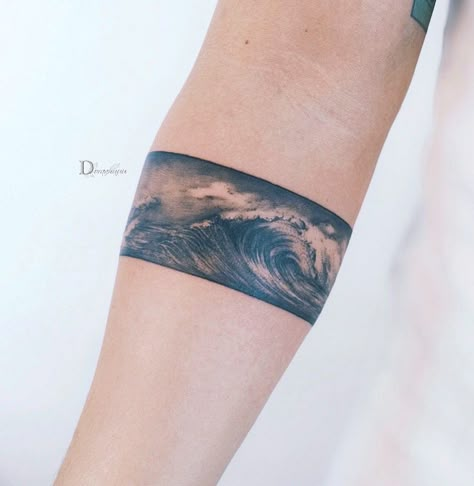 Realistic Waves Tattoo, Ocean Wave Arm Band Tattoo, Waves Bracelet Tattoo, Beach Band Tattoo, Sea Band Tattoo, Wave Tatoos Men, Wave Tattoo Arm Band, Wave Band Tattoo Design, Waves Band Tattoo