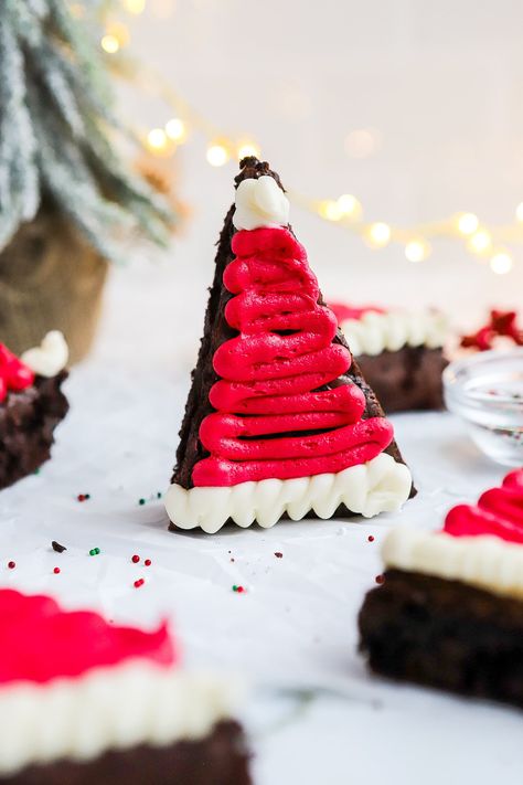 Gluten-Free Santa Hat Brownies (Easy Christmas Recipe) - Basics with Bails Brownie Santa Hats, Santa Brownies, Santa Hat Brownies, Strawberry Santa Hats, Red Frosting, Strawberry Santas, Powdered Food Coloring, Christmas Brownies, Christmas Recipes Easy