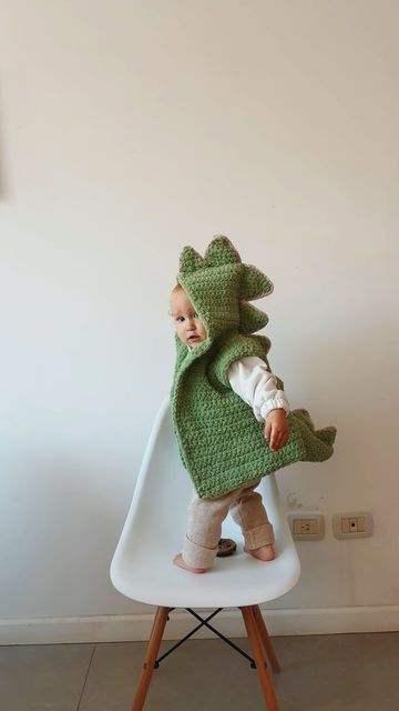 Crochet Dinosaur Hooded Blanket, Knit Dinosaur Sweater, Dinosaur Hat Crochet, Crochet Dinosaur Hat, Crochet Dino, Dinosaur Crochet, Crochet Garments, Dinosaur Sweater, Crochet Dreams