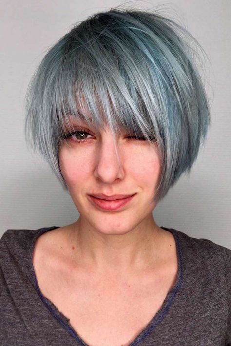 Bob Inverted, Bobbed Hairstyles With Fringe, Latest Bob Hairstyles, Grey Bob, Inverted Bob Hairstyles, Flattering Hairstyles, Bob Hairstyles With Bangs, Bob Haircut With Bangs, Inverted Bob