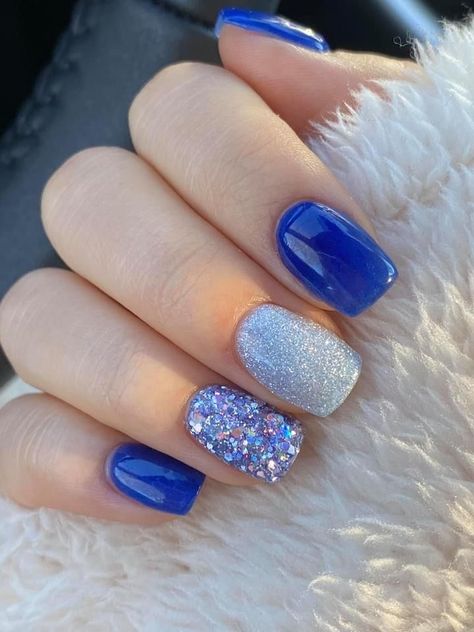 Sns Nails Colors, Valentine Nails, Glitter Gel Nails, Nails Glitter, Cute Gel Nails, Blue Nail, Nail Nail, Nail Designs Glitter, Dipped Nails