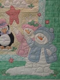 Quilted Christmas Pillows, Christmas In August, Snowman Quilt, Snow Men, Holiday Quilts, Patch Aplique, Quilt Festival, Winter Quilts, Christmas Pillows