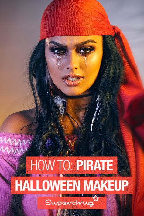 Leave everyone hooked with our daring Pirate look this Halloween. Click to follow our easy step by step tutorial. Pirate Eye Makeup, Pirate Halloween Makeup, Pirate Look, Pirate Makeup, Pirate Eye, Pirate Halloween Costumes, Cool Halloween Makeup, Pirate Halloween, Make Up Ideas