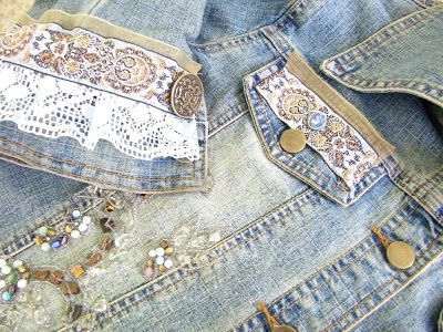 Jean Jacket Diy, Altering Jeans, Upcycled Denim Jacket, Diy Denim Jacket, Embellished Denim Jacket, Embellished Clothing, Denim Art, Diy Jacket, Repurposed Clothing