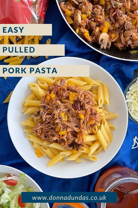 Pulled Pork And Pasta Recipes, Pork With Pasta, Bbq Flatbread Pizza, Pork And Pasta, Pulled Pork Pasta, Recipe Pulled Pork, Pork Leftovers, Leftover Ideas, Pork Pasta