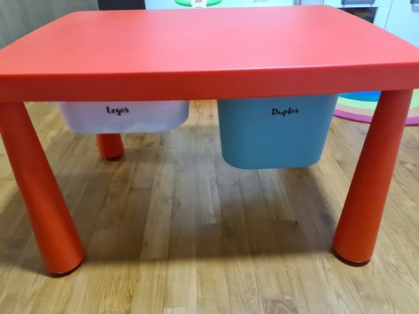 A red IKEA Mammut table with two IKEA trofast trays slot in underneath. Ikea Mammut Table Hack, Mesa Mammut Ikea, Mammut Ikea Hack Kid Table, Mammut Ikea Hack, Ikea Mammut Hack, Ikea Mammut Table, Mammut Table, Mammut Ikea, Duplo Table