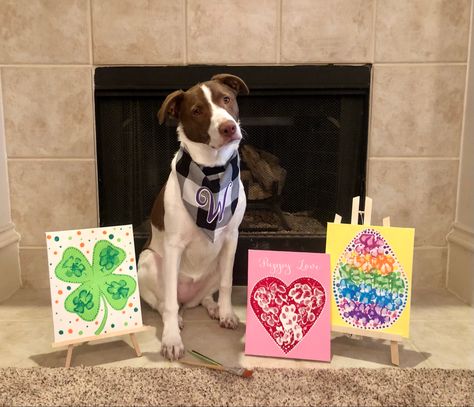 Easter Dog Paw Art, Dog Paw Print Art Valentine, Dog Daycare Crafts, Dog Paw Print Valentine Craft, Paw Print Art Diy Canvases, Dog Paw Print Art Diy, Dog Paw Painting Ideas, Paw Print Painting, Dog Arts And Crafts