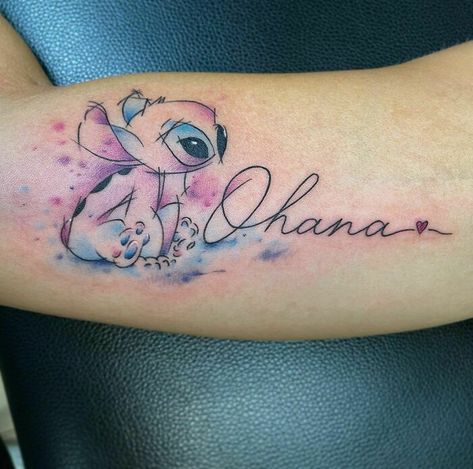 Watercolor Stitch Tattoo Watercolor Fox Tattoos, Disney Stitch Tattoo, Lilo And Stitch Tattoo, Ohana Tattoo, Filigree Tattoo, Stitch Tattoo, Family Tattoo Designs, Minimal Tattoo Design, Watercolor Tattoos