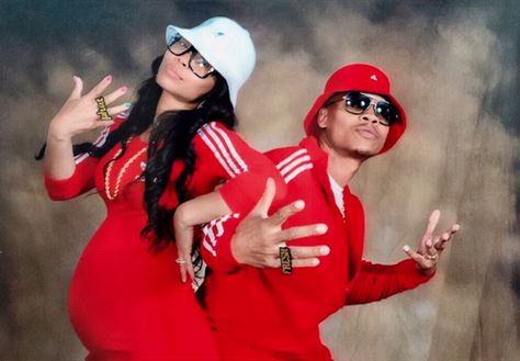 90s Maternity, Ronnie Devoe, Couple Maternity Poses, Black Celebrity Couples, Pregnancy Photos Couples, Maternity Photoshoot Outfits, Expecting Twins, Future Mommy, Pregnant Celebrities