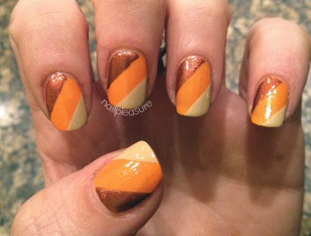 More 70s inspired nails 70s Nails Retro Short, 1970s Nails, 70s Inspired Nails, 70s Nails Retro, 70s Nails, 70s Bar, Vintage Manicure, Candy Corn Nails, Disco Nails