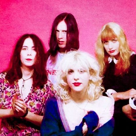 Pretty On The Inside, Hole Band, Courtney Love Hole, Angry Girl, Grunge Music, Riot Grrrl, Courtney Love, Alice In Chains, Band Photos