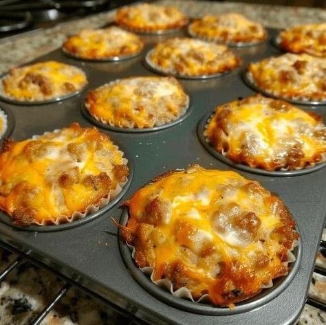 Sausage Muffins with Bisquick - ALL RECIPES GUIDE Bisquick Sausage Muffins, Bisquick Muffins, Sausage Breakfast Muffins, Sausage Egg Muffins, Sausage Muffins, Sausage Biscuits, Bisquick Recipes, Shredded Cheddar Cheese, Sausage And Egg