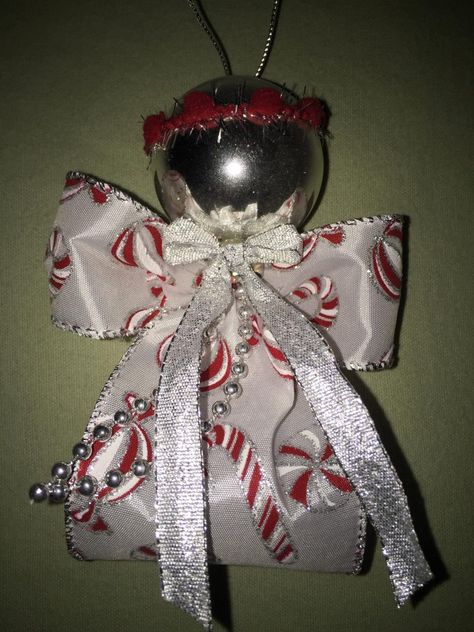 Christmas Ribbon Angels, Ribbon Angels How To Make, Ribbon Angels, Angel Ornaments Diy, Diy Christmas Angel Ornaments, Angel Christmas Ornaments, Christmas Booth, Christmas Angel Crafts, Diy Angels