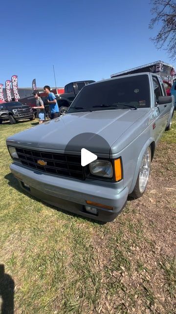 Mini Truckin HQ Podcast on Instagram: "Lone Star Throwdown 2024 Going Down NOW!!!  🛻: THIS S-10… so clean! That front & rear glass tho!   🏁: #LST #LST2024 #LoneStarThrowdown   🎥: ODB   🚀: #MiniTruckin #MinisOnDaRise #MiniTruckinHQ #OurLifestylePodcast #ChevyS10 #Squarebody #ClassicTruck" S10 Truck, Chevy S10, Classic Truck, Square Body, Mini Trucks, S 10, Lone Star, Our Life, Chevy