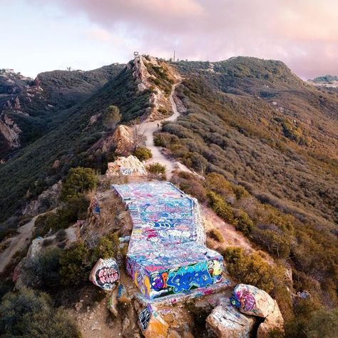 WanderWheels California on Instagram: "Cotton candy skies from the top of the Topanga Lookout. 🍬 📸: @cahikingadventures" Topanga California, Cotton Candy Skies, California Hikes, Topanga Canyon, Notes App, Instagram Link In Bio, Cotton Candy Sky, Hippie Vibes, Instagram Link