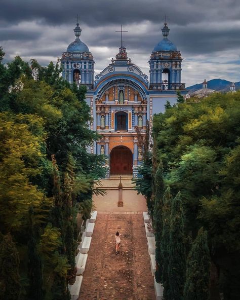 647 Me gusta, 6 comentarios - 🇲🇽 Photobook_mx (@photobook_mx2) en Instagram: "📷@isaac_jero 🥇FELICIDADES!!POR TAN BELLA POSTAL La invitación a seguir su hermosa galería. . . .…" Mexico City, House Styles, Travel, Instagram, Home Decor, Home Décor