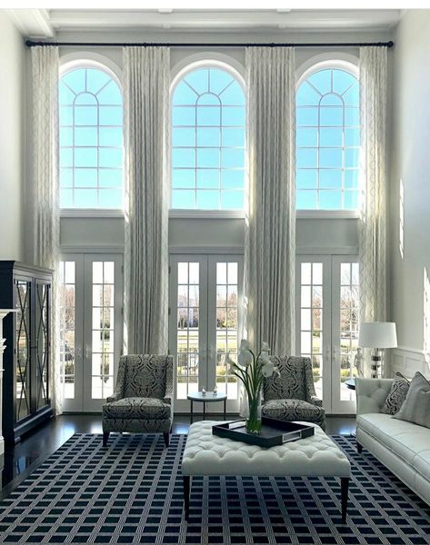 Huge Curtains, Double Story Windows, High Ceiling Living Room Curtains & Drapes, High Window Decor Ideas, High Ceiling Drapes, High Window Curtains, Drapes For Living Room Tall Ceilings, Tall Curtains Living Room, Curtains For Tall Windows High Ceilings