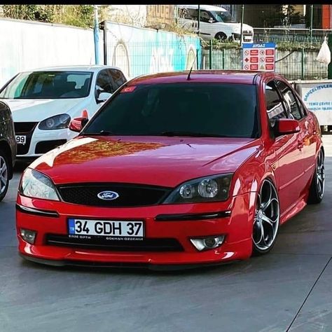 Ford Focus Svt, Ford St, Vw T5, Modified Cars, Car Lover, Ford Focus, Cool Cars, Vision Board, Ford